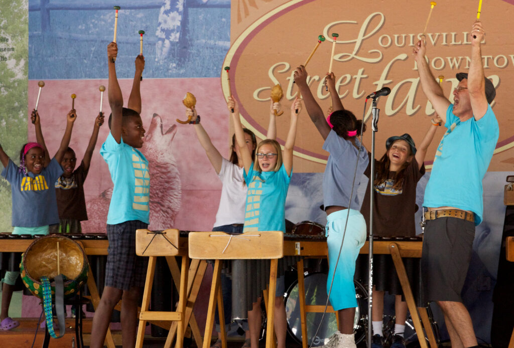 kids playing marimba Kutandara